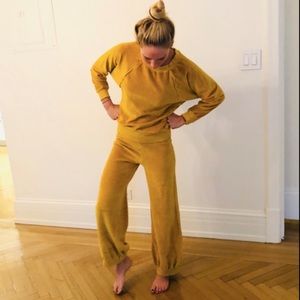 Suzie kondi soft velour high waist Harem pants & crew cropped top SET